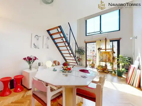 Moderno Departamento 2 ambientes en Dúplex con Cochera