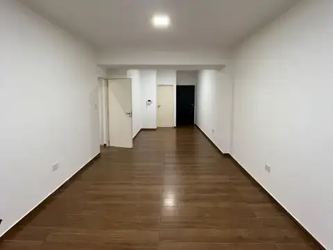 Roque Gonzalez 800, Piso 21