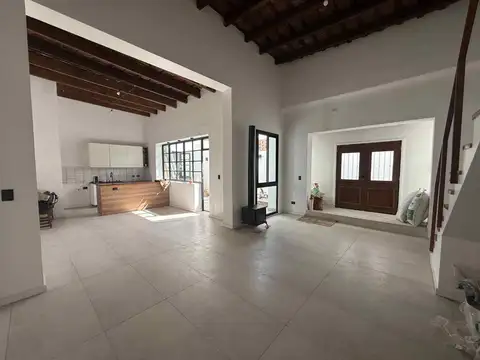 VENTA PH 4 AMB + PATIO + TERRAZA - VILLA URQUIZA