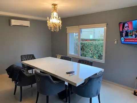 Casa en Venta de 5 dormitorios