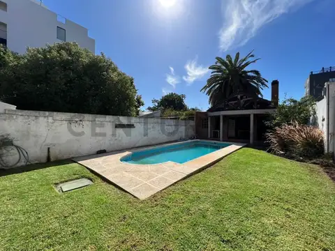 Casa en Venta en Ituzaingo, USD 250.000