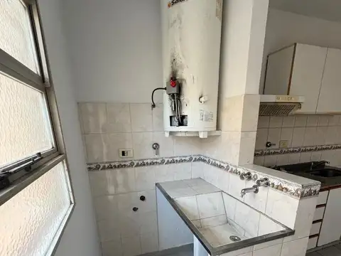 Depto Tipo Casa en Alquiler en Moron Sur, $ 745.000
