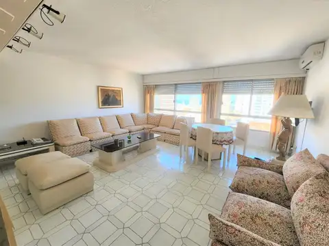 Apartamento en Alquiler peninsula Punta del este