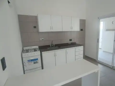Depto Tipo Casa 3 ambientes con 1 baño
