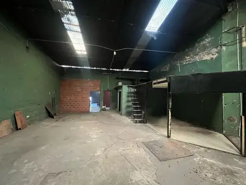 Galpon en Alquiler en Gregorio De Laferrere, $ 1.900.000