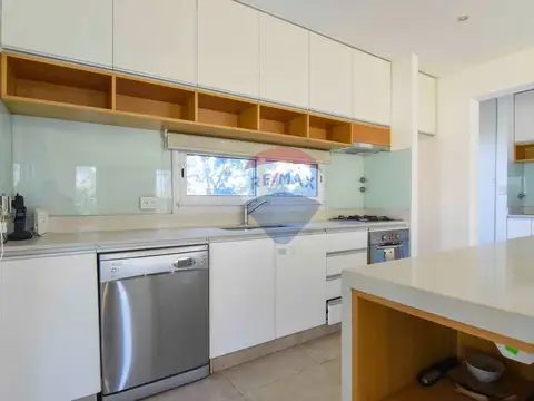 VENTA CASA BARRIO LA CAÑADA DEL PILAR PILETA