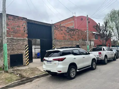 Depósito en  Hurlingham