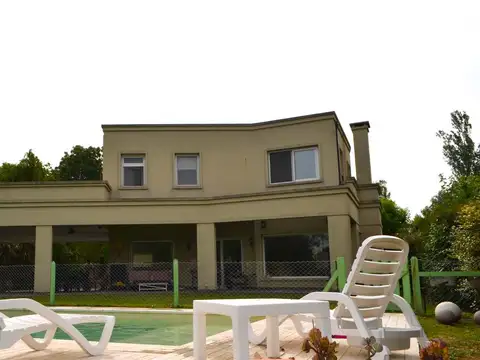 Casa en Alquiler anual en Country  San Patricio , Francisco Alvarez