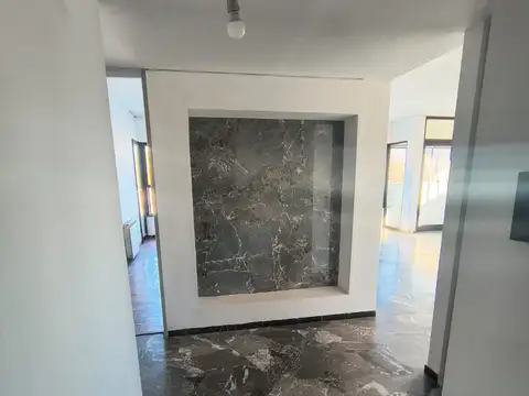 Departamento 6 ambientes con 2 baños