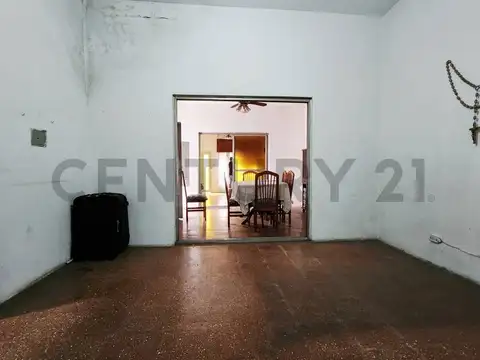 Depto Tipo Casa en Venta de 5 ambientes