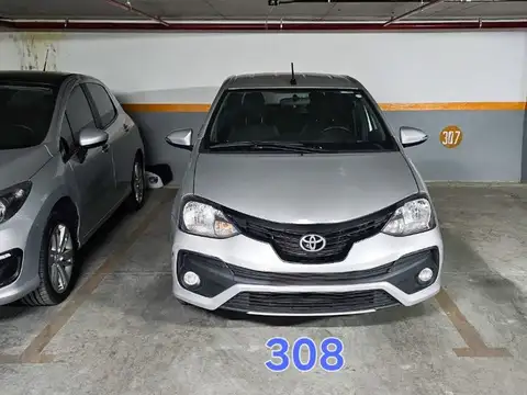 COCHERA VENTA BELGRANO MONROE Y CABILDO 3 UNIDADES