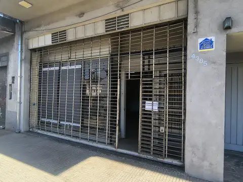 Avenida San Martín 4300, Piso Pb