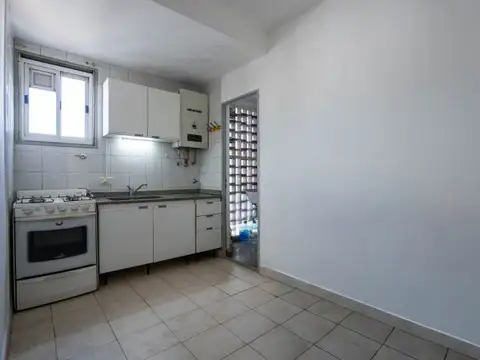 VENTA | DOS AMBIENTES | FLORES