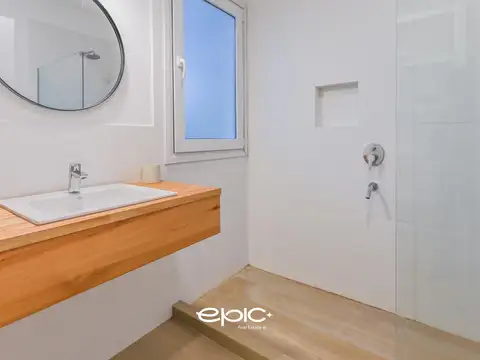 Casa 5 ambientes con 3 baños