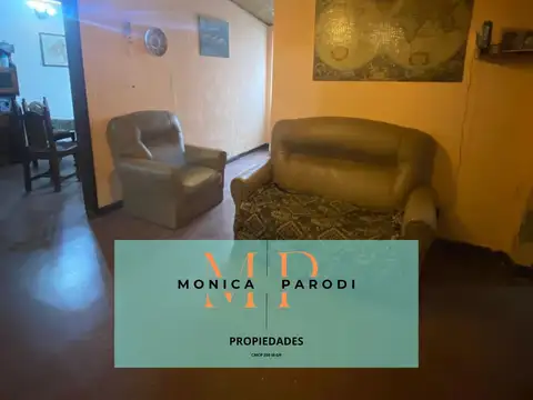 Casa en Venta con 1 cochera