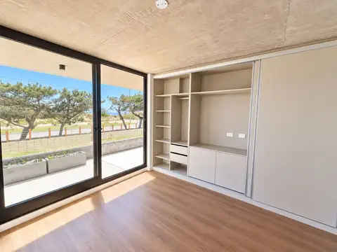 APARTAMENTO EN VENTA 2 DORMITORIOS FRENTE AL MAR