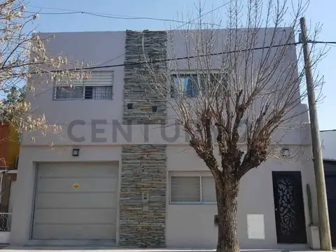 VENTA | CASA DE 3 DORMITORIOS CON JARDÍN Y PILETA | APTA CRÉDITO