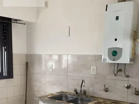 Depto Tipo Casa en Alquiler de 2 ambientes