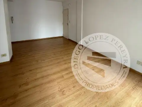 Departamento en Alquiler en Olivos, $ 1.200.000