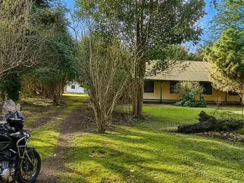 EXCLUSIVA CHACRA DE 5522 M2 SOBRE 5 LOTES VILLARS