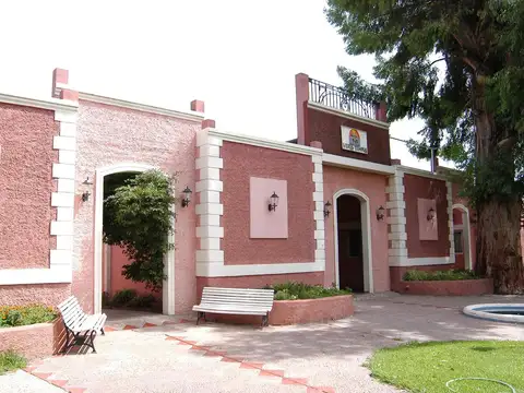 Hotel en Venta 6 Habitaciones