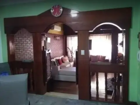 "HERMOSO CHALET EN INMEJORABLE ZONA RESIDENCIAL"