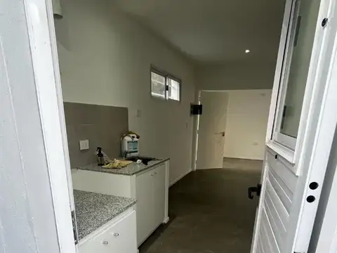 Depto Tipo Casa 3 ambientes con 1 baño