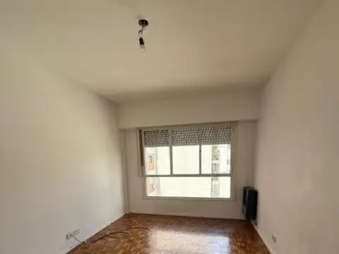 3 AMBIENTES CON COCHERA