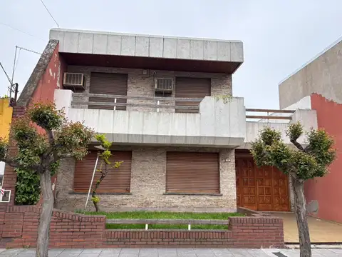 Venta-casa- 4 amb - Lomaas del Mirador-Apto Credit