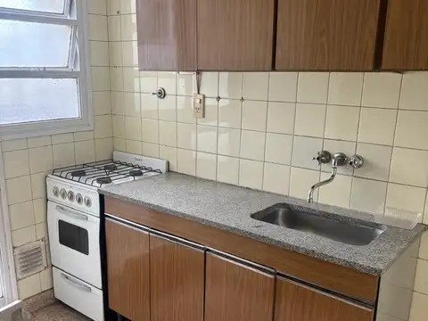 Pedernera 100, Piso 3