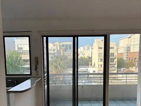 DEPARTAMENTO - ALQUILER - BELGRANO - 2 AMB - BALCÓN - LUMINOSO