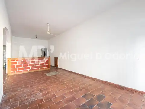 Local en Venta en Flores Sur, USD 62.000