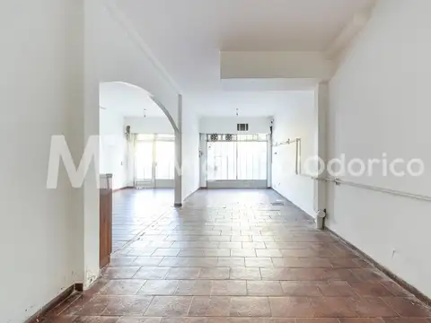 Local en Venta 30 años