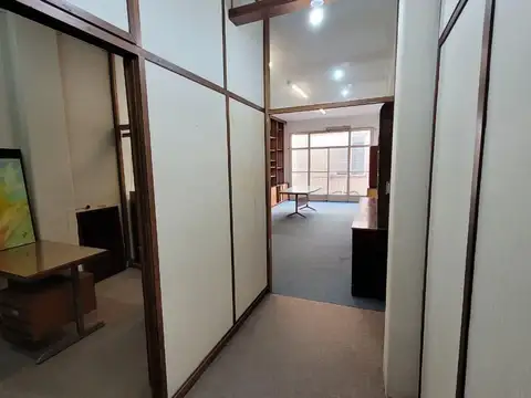 Oficina en Alquiler en Centro, $ 300.000