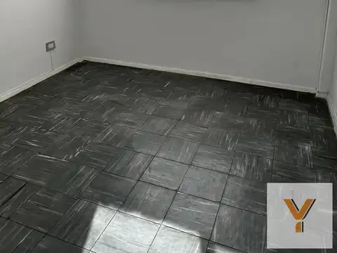 Oficina 2 ambientes con 2 baños
