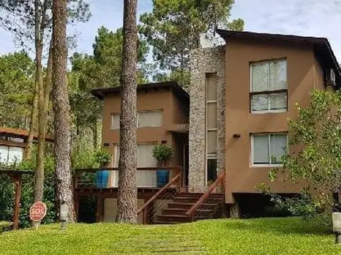 En Cariló | Casa Pino Torres