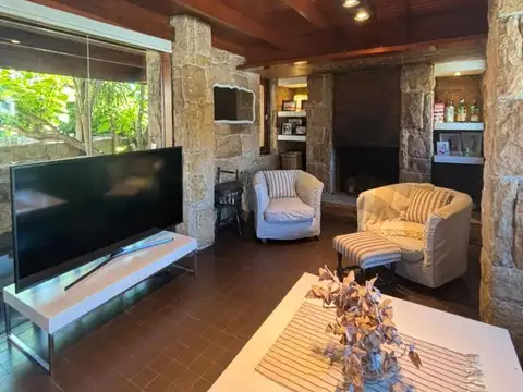 Casa en Venta en Los Troncos, USD 515.000