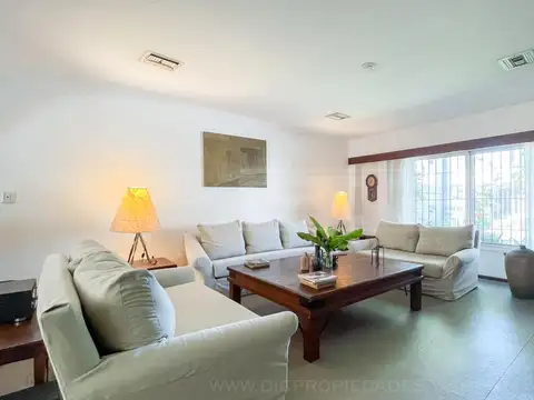 Casa en Venta al Este