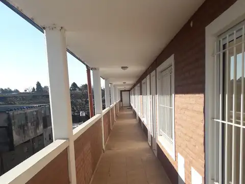 Departamento en Alquiler en Granadero Baigorria, $ 400.000