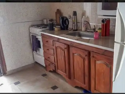 Casa 3 ambientes con 2 baños