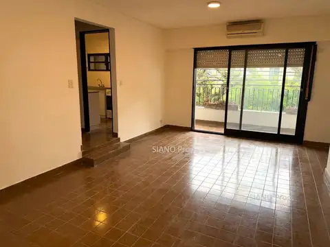 1º Piso por escalera - Cerca Hipódromo