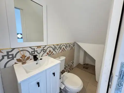 Depto Tipo Casa en Alquiler con 45 cocheras