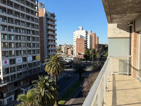 Avenida Francia 1400, Piso 6