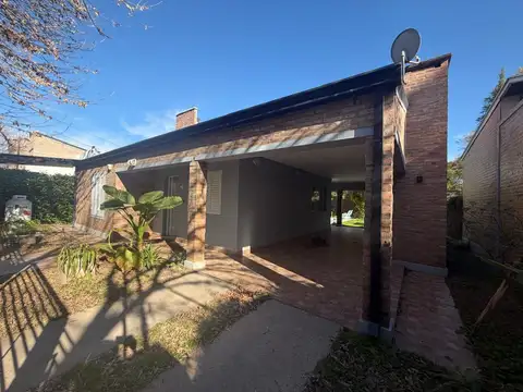 Leopoldo Marechal 200