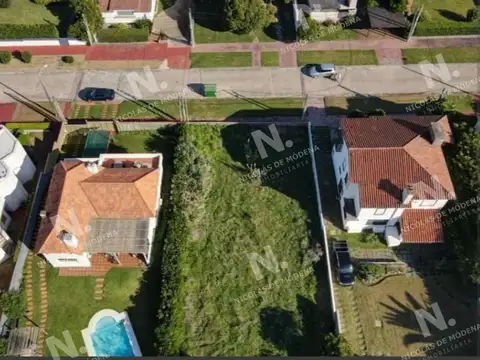 Terreno en Venta en Península, USD 500.000