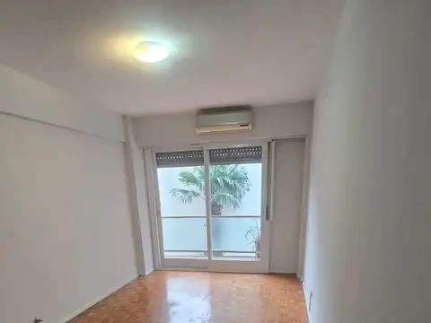Misiones 300, Piso 2º