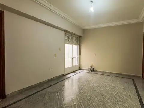 Depto Tipo Casa 6 ambientes con 3 baños
