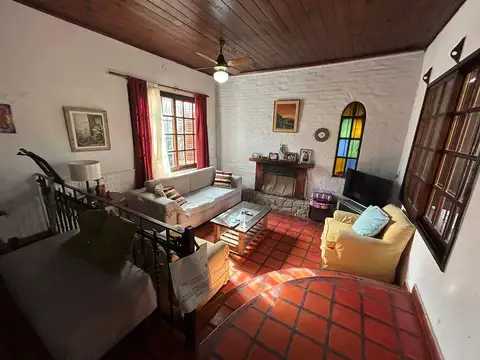 Casa 4 ambientes con 3 baños