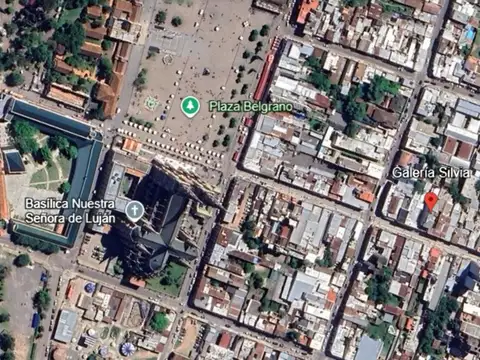 VENTA EN BLOQUE GALERIA + VIVIENDAS IDEAL INVERSOR