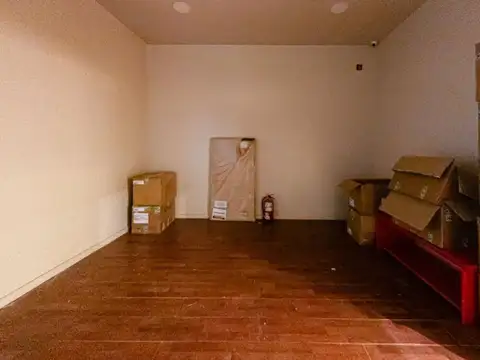 Local en Venta 52 años